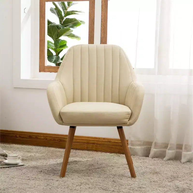 Fauteuil d'appoint en tissu contemporain, revêtement en polyester beige, pieds en bois massif